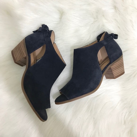 lucky brand cutout booties